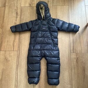 Patagonia Infant Hi-Loft Down Sweater Bunting